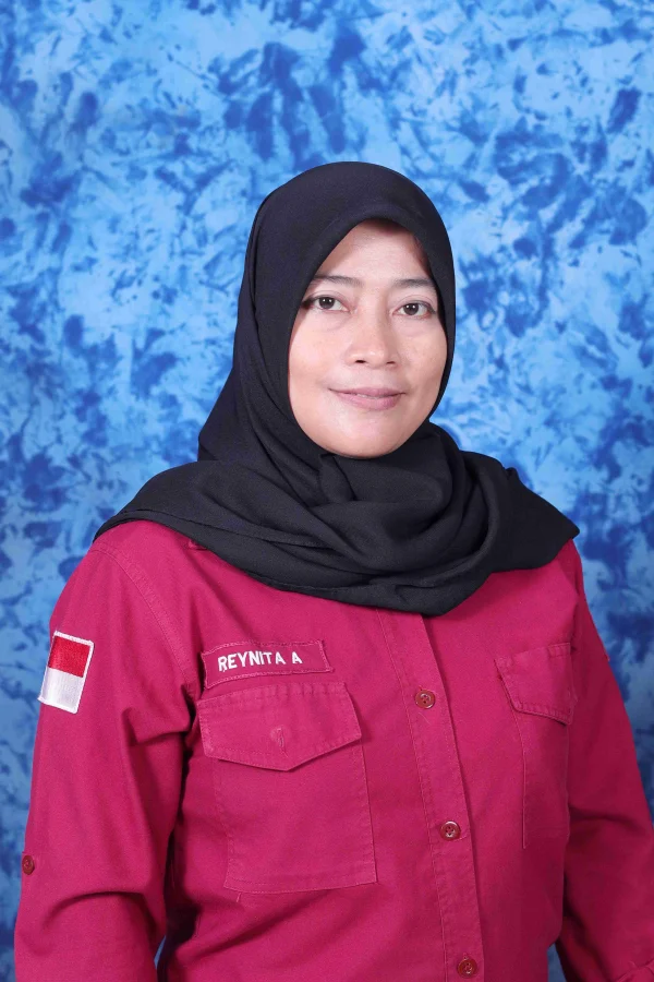 Reynita A, M.PD., MM
