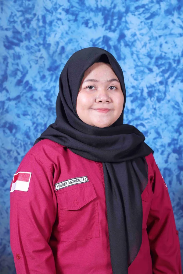Yunniar Andriani, S.Des